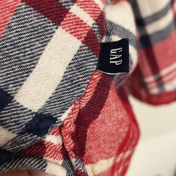 Gap Women's Flannel Button Front Shirt XL Red Cotton Plaid Comfy Outdoor - Picture 12 of 16